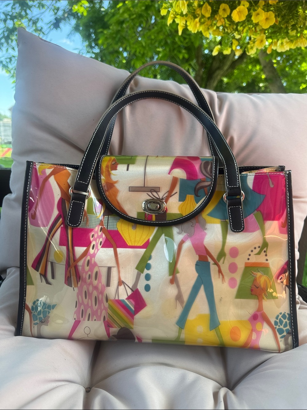 Colorful Fashion-Print Tote Bag with Black Trim